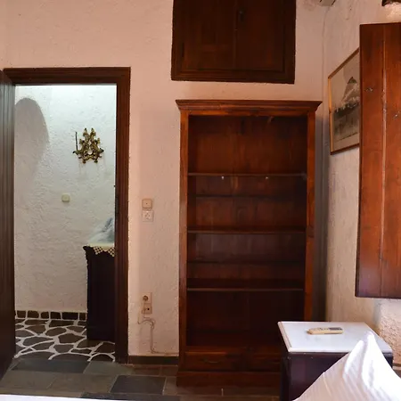 Filakopi Private Pool Retreat For 6 Villa *
