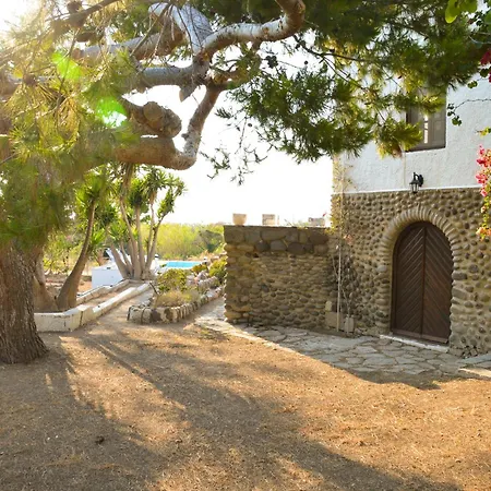 Villa Filakopi Private Pool Retreat For 6 Pachaina