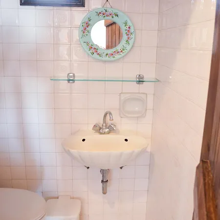 The Lady Of Flakopi Villa *