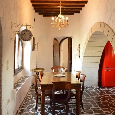 The Lady Of Flakopi Villa Pachaina